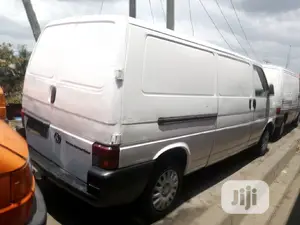 Volkswagen Transporter 2000