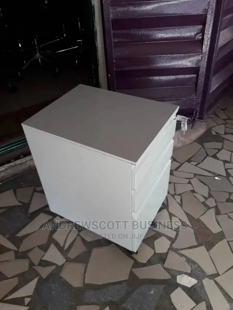 3 Drawer Metal Mobile Drawer