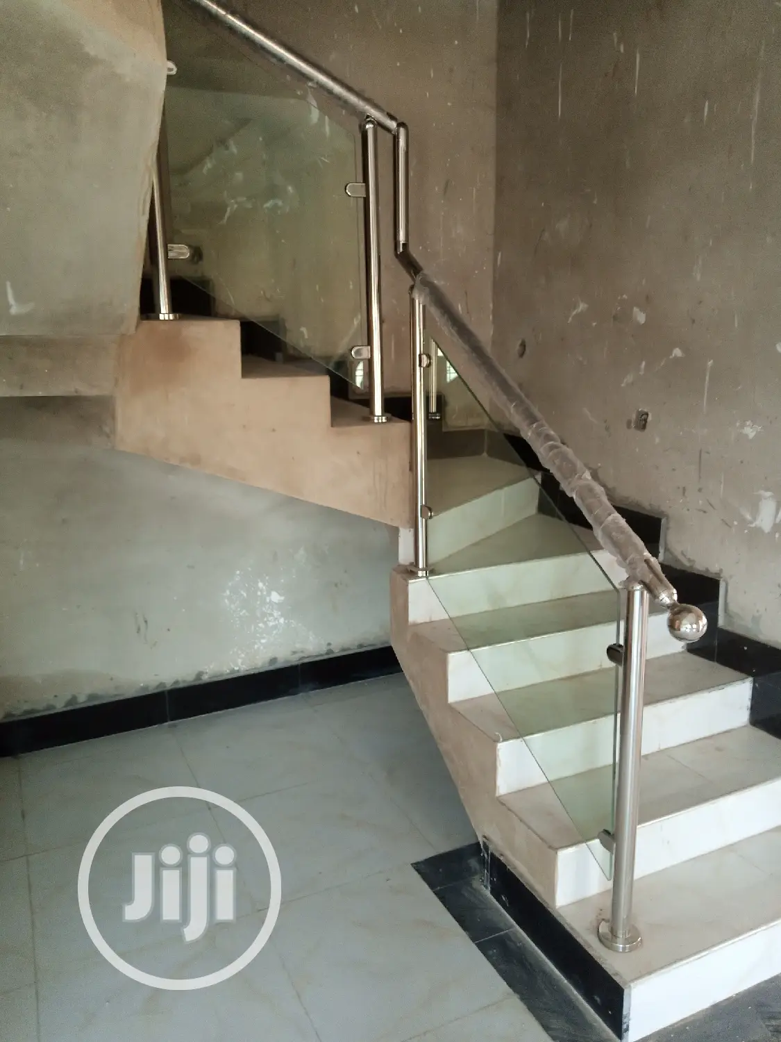 Glass Holder Staircase Railing