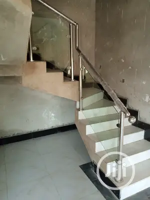 Glass Holder Staircase Railing