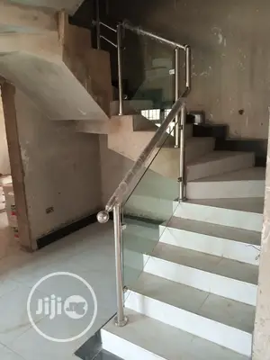 Glass Holder Staircase Railing