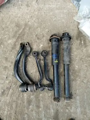 Range Rover Vogue Set of Front Arms