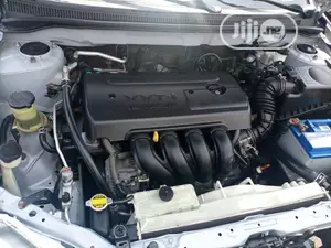 Toyota Corolla 2006 Silver