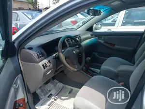 Toyota Corolla 2006 Silver