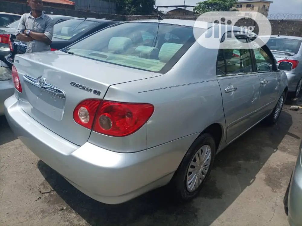 Toyota Corolla 2006 Silver