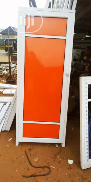 Aluminum Toilet Door