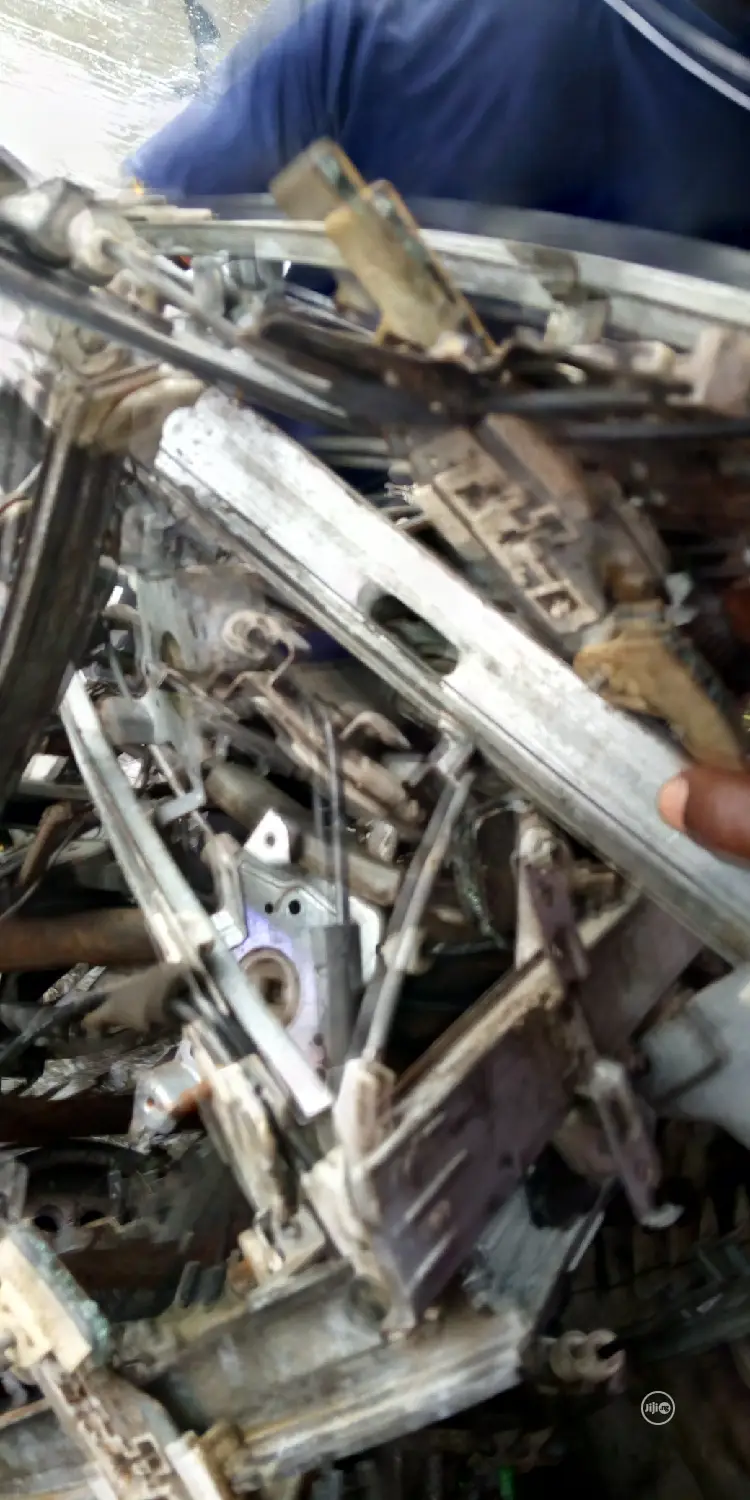 Call Us for Your Automatic Power Window Engine