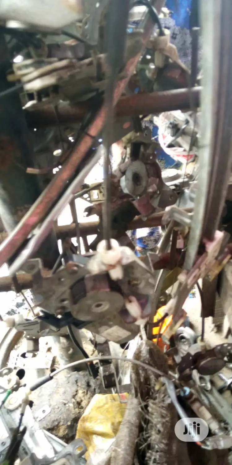 Call Us for Your Automatic Power Window Engine