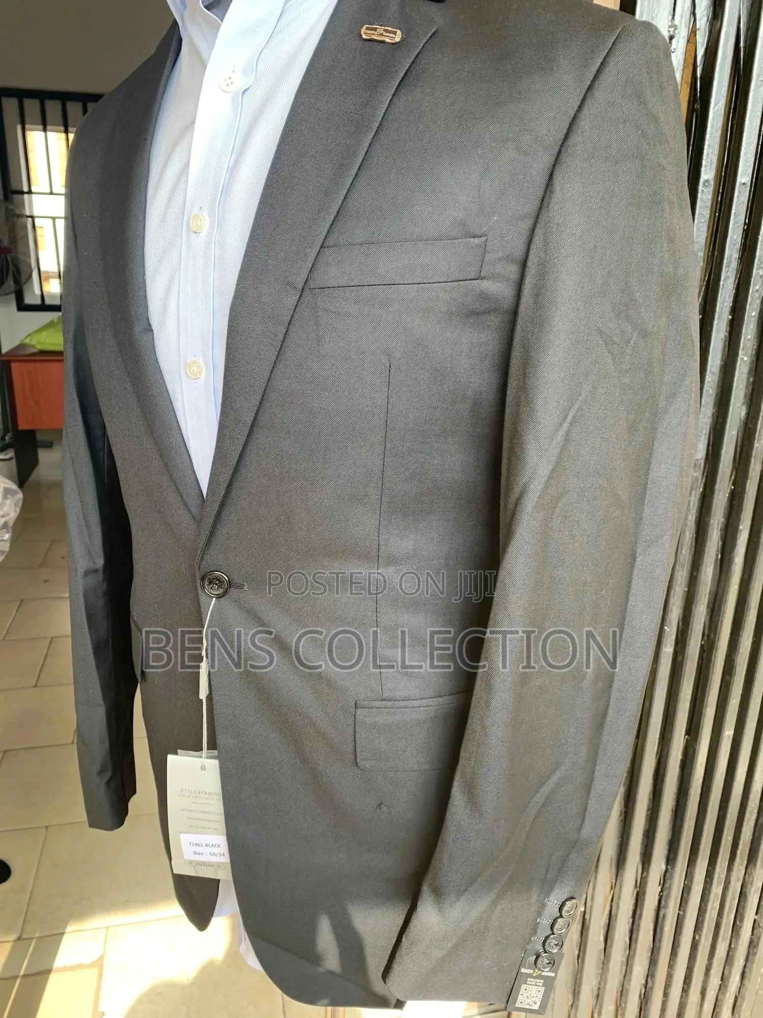 Classic Men's Suit