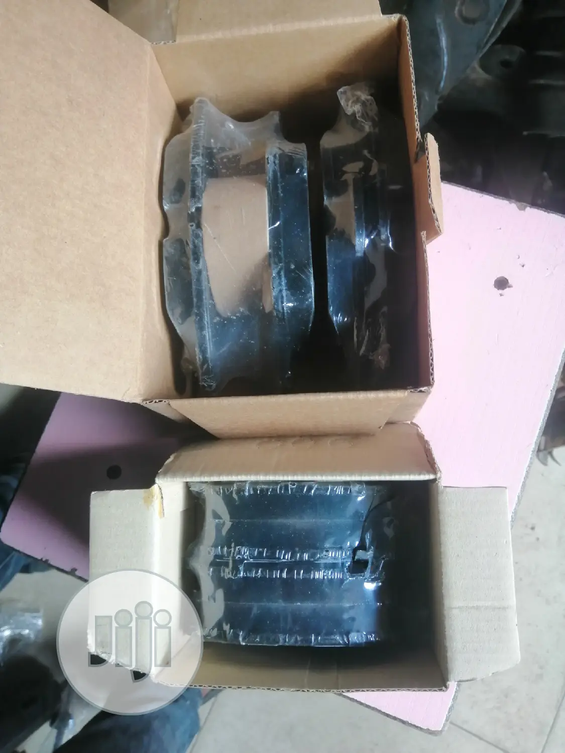 Brake Pads for Range Rover Evoque