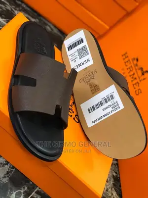 Hermes Izmir Leather Slippers