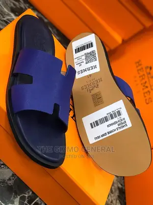 Hermes Izmir Leather Slippers