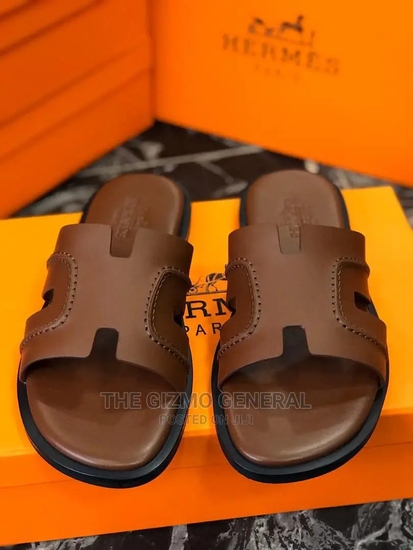 Hermes Izmir Leather Slippers