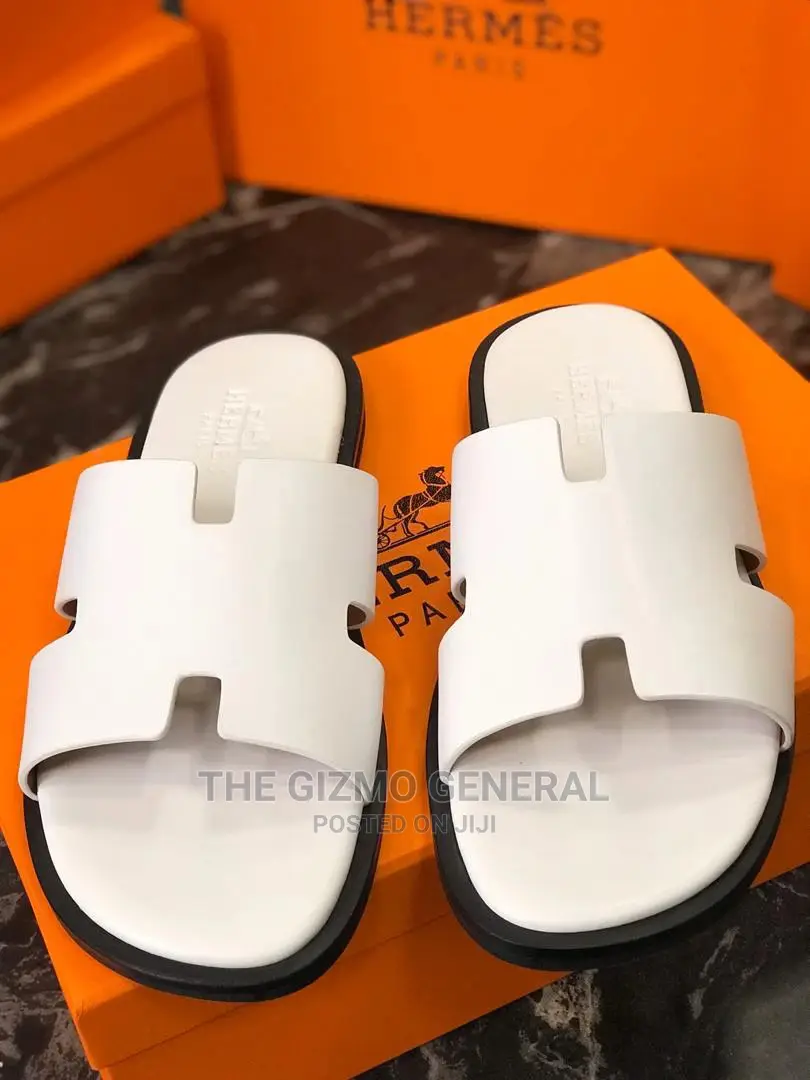 Hermes Izmir Leather Slippers