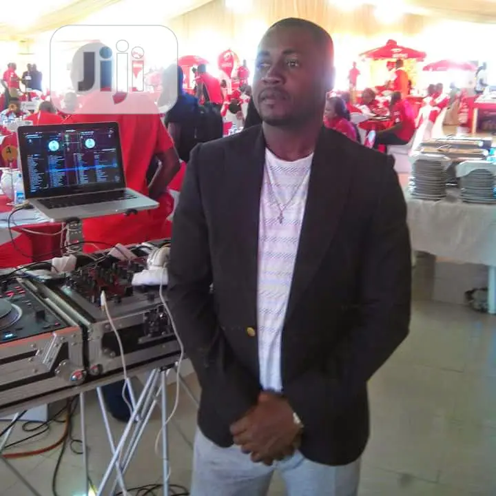 DJ Service