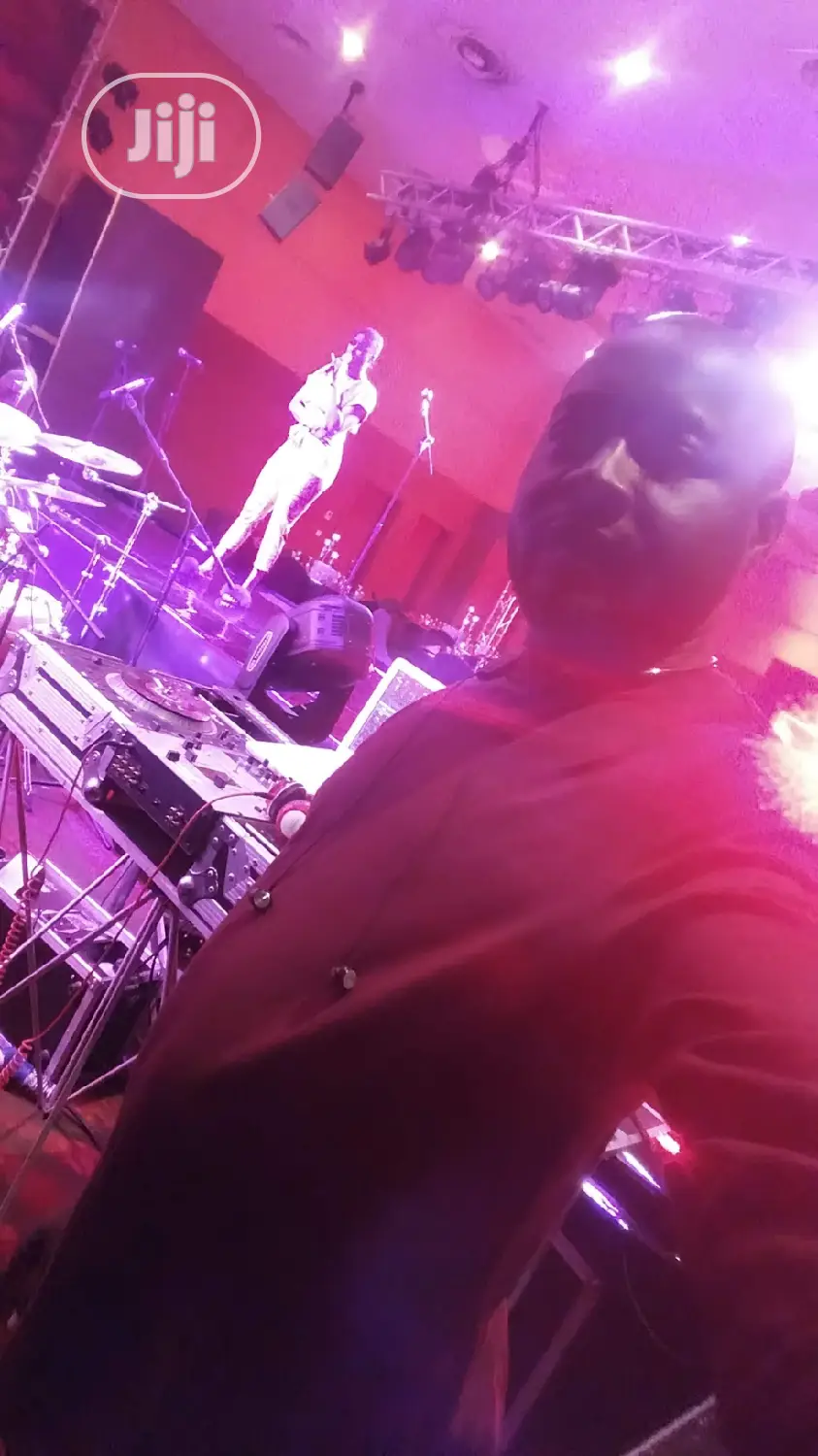 DJ Service