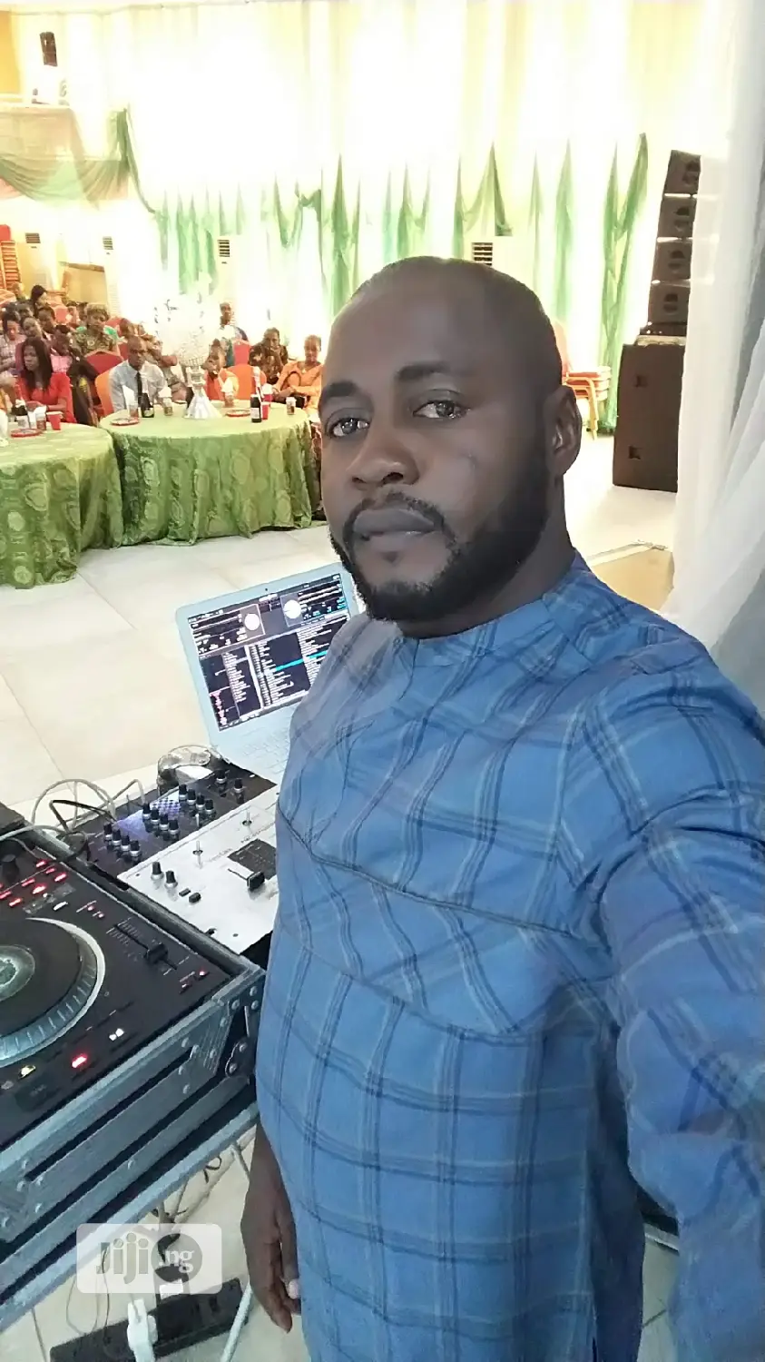 DJ Service