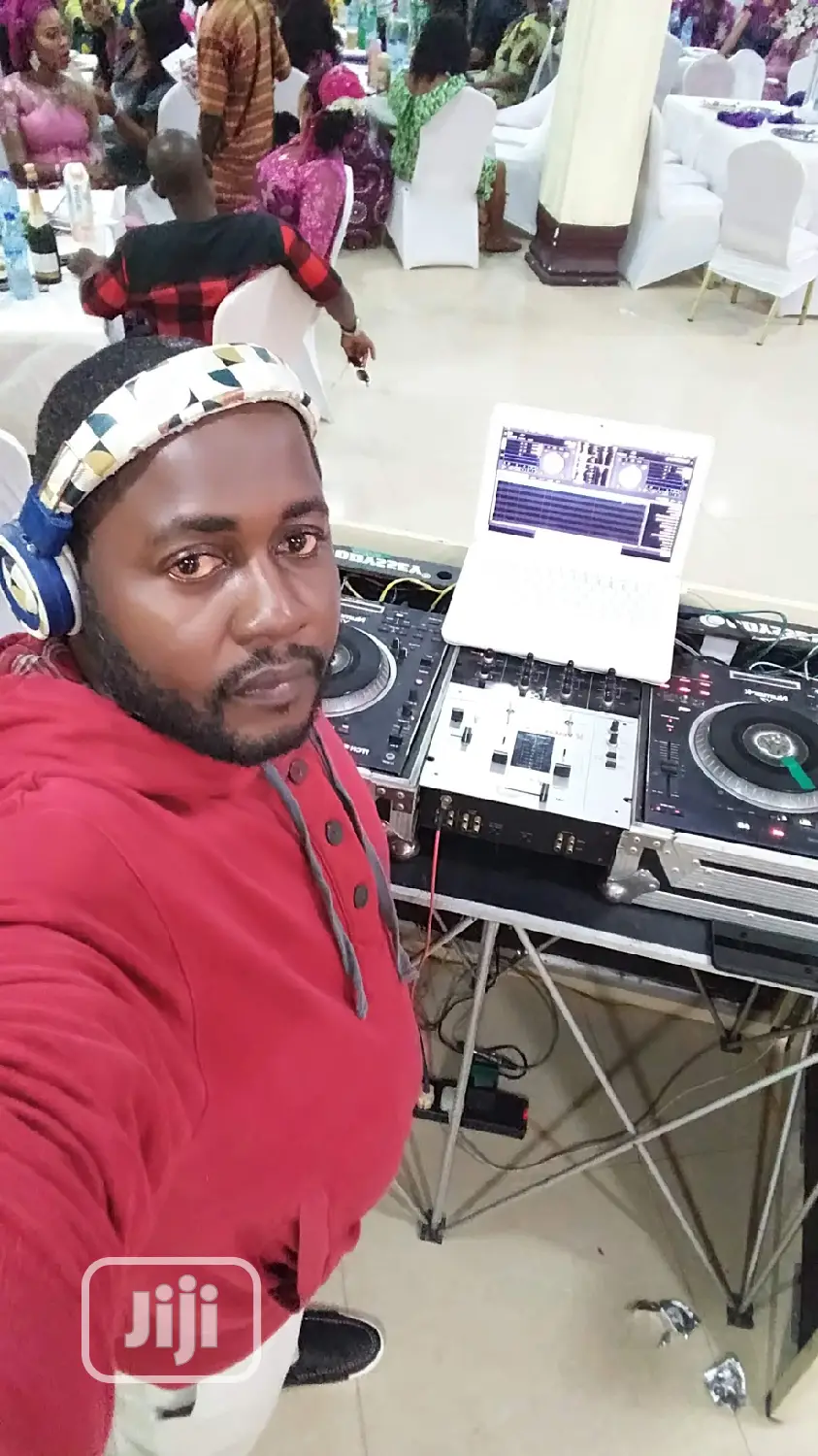 DJ Service