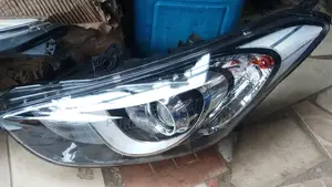 Elantra GT 2012 Headlamp