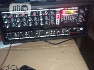 4 Channel Box Power Mixer