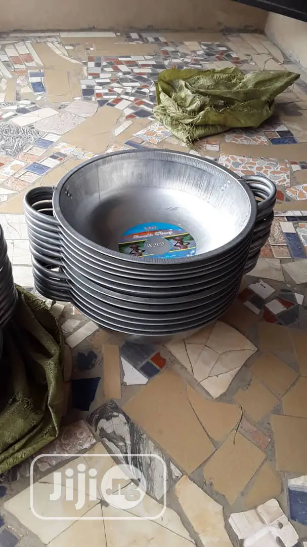 Galvanized Head Pan