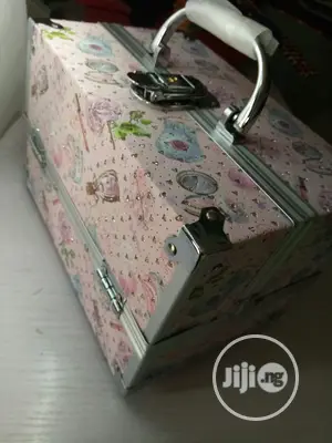 Beautiful Princess Jewelry Box 0011