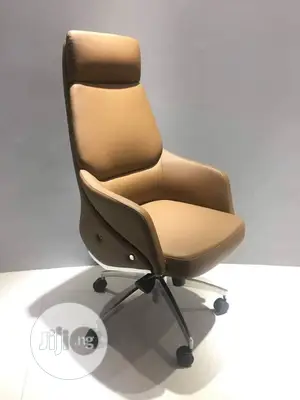 Super Super Executive Chair