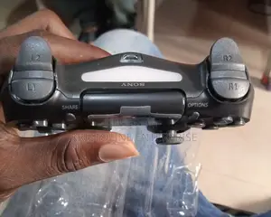 Dualshock 4 Wireless Controller