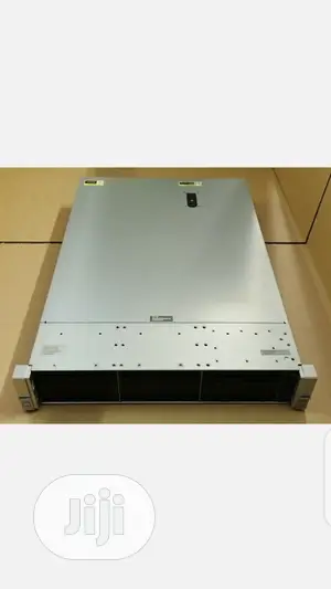Server HP ProLiant DL 32GB Intel Xeon HDD 2T