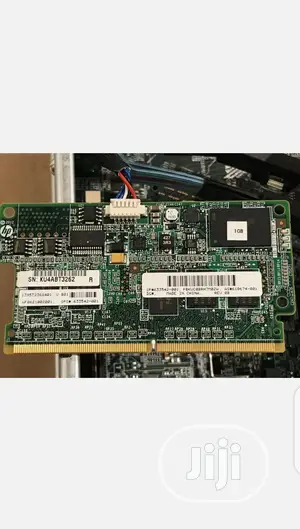 Server HP ProLiant DL 32GB Intel Xeon HDD 2T
