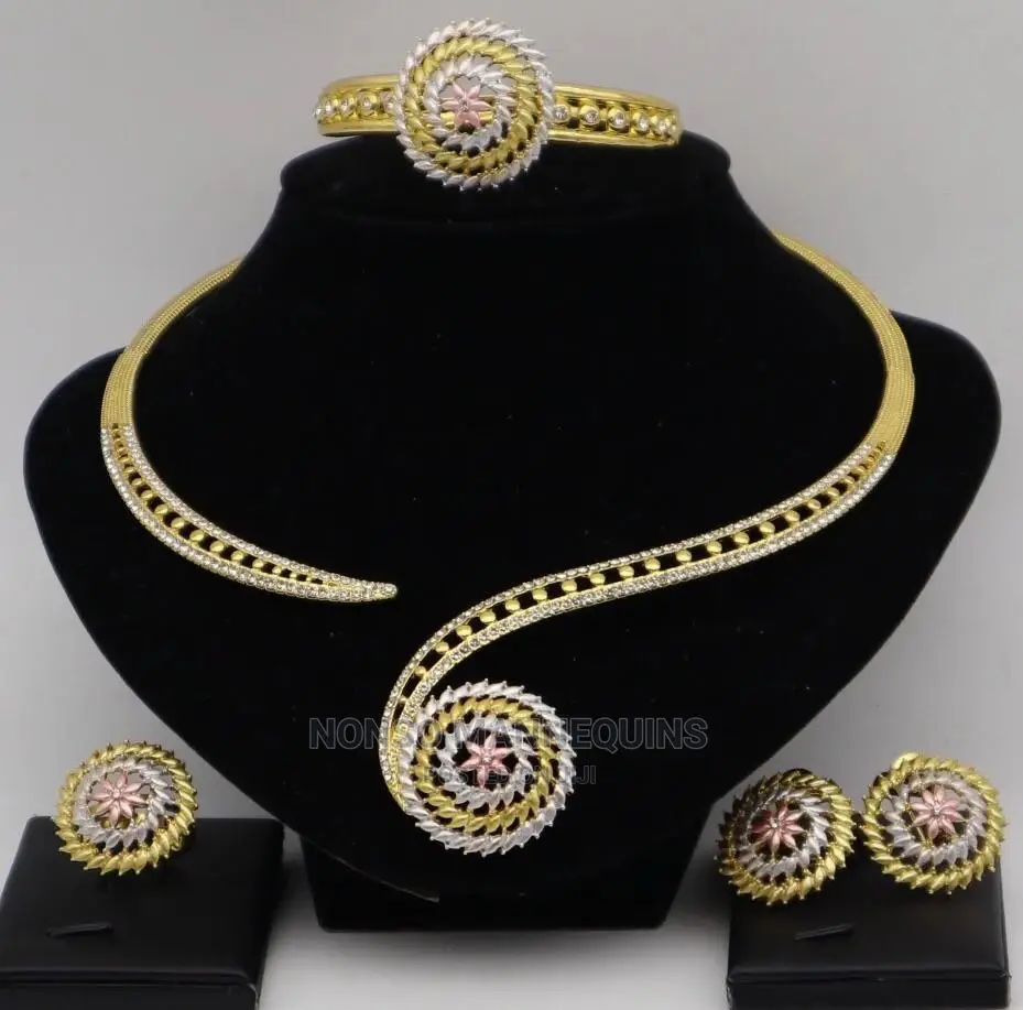 Necklace Display Stands
