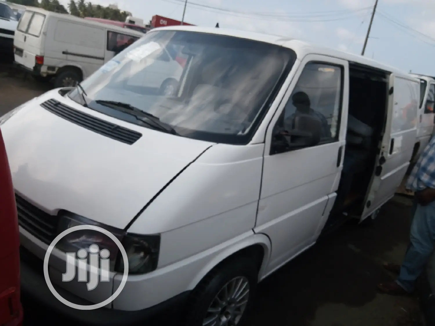 Volkswagen Transporter 1999 White
