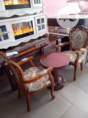 Husband and Wife Indoor Chair
