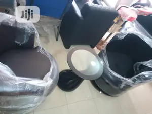 2pcs Single Sofa and Exotic Centre Table