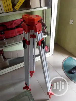 Double Lock Aluminum Tripod
