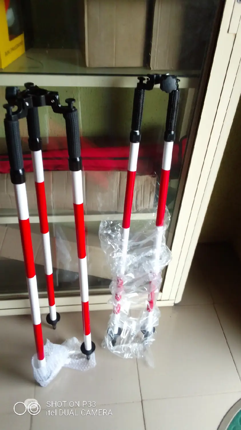 Bi Pod For Prism Pole