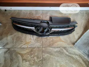 Hyundai Elantra 2012 Front Grill