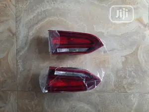 Boothlamp for Hyundai Santa Fe 2017.