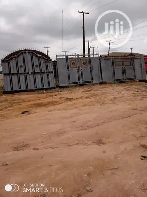 Metal Gates