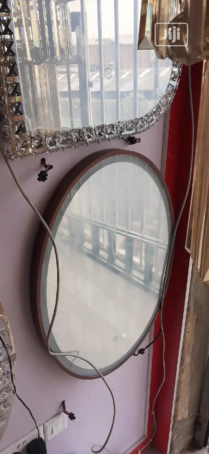 Mirror Light