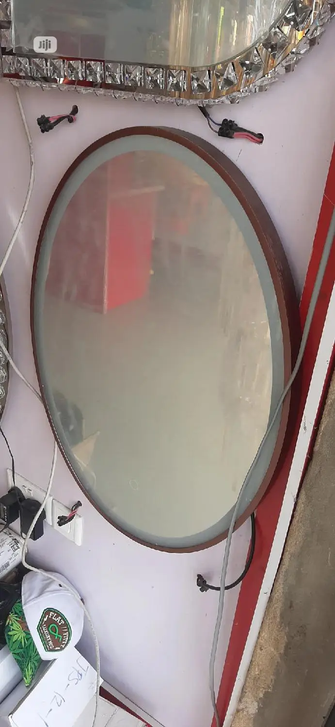 Mirror Light