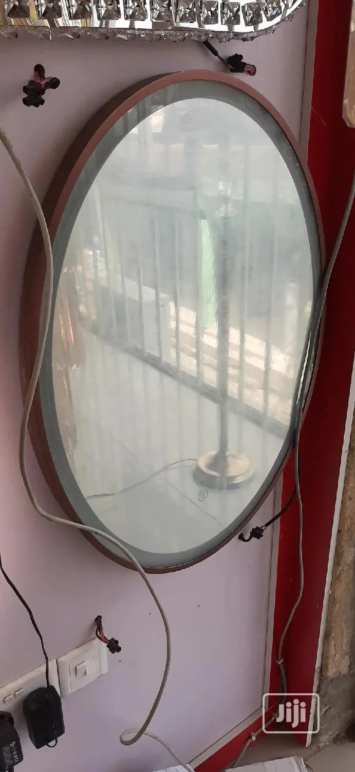 Mirror Light