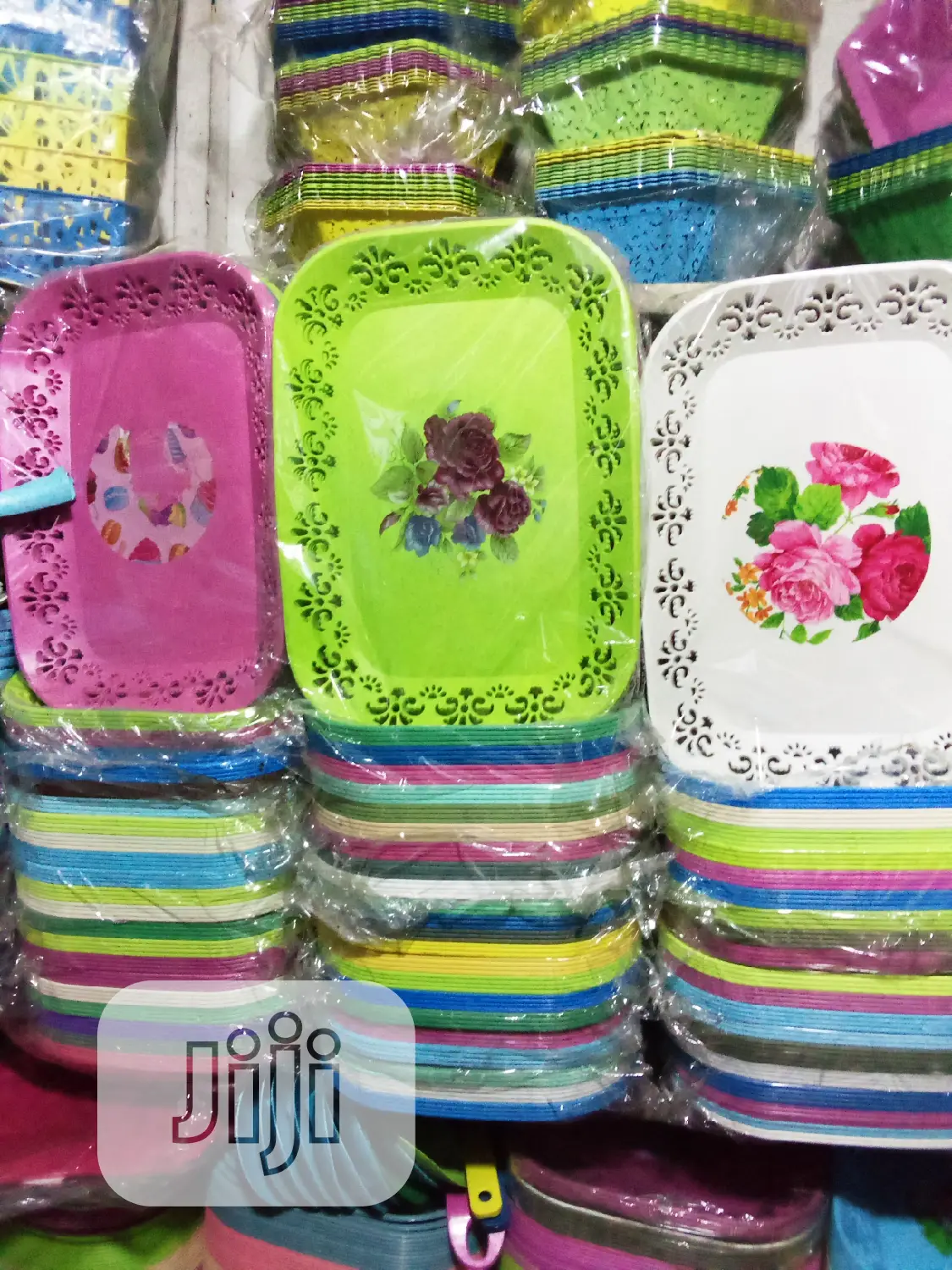 Souvenirs Tray 12pcs
