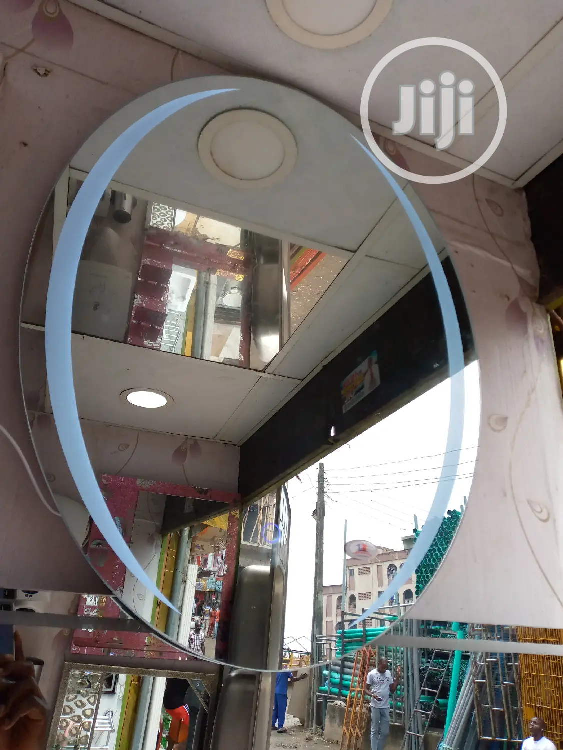 LED Mirror With Light