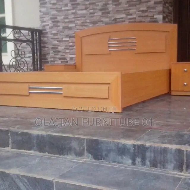 72*72 Master Bedframe