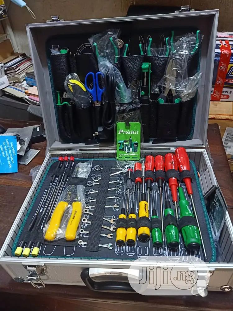 Pro's Kit Set