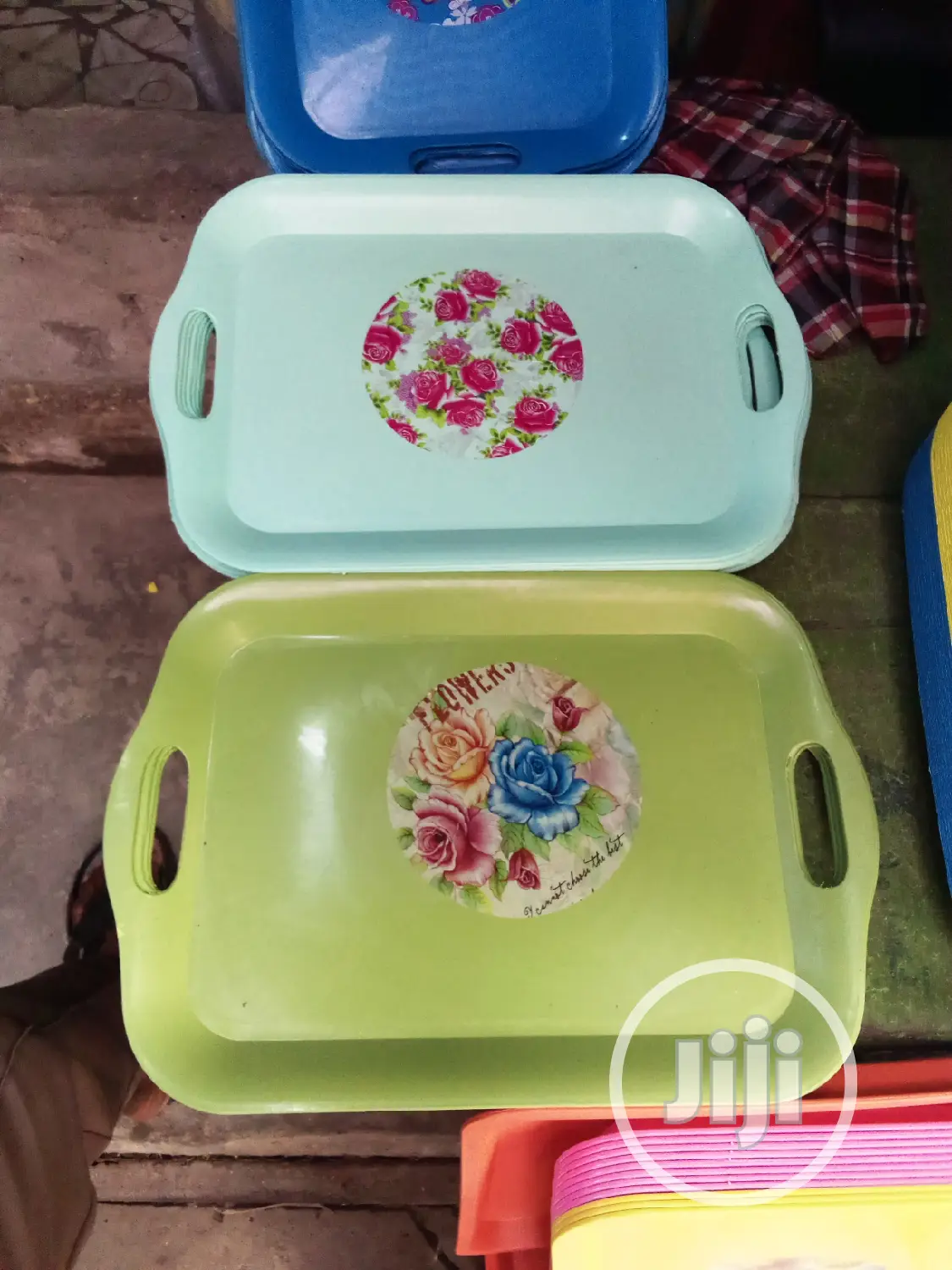 Souvenirs Tray 12pcs
