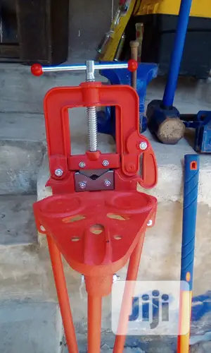 Iron With Vice