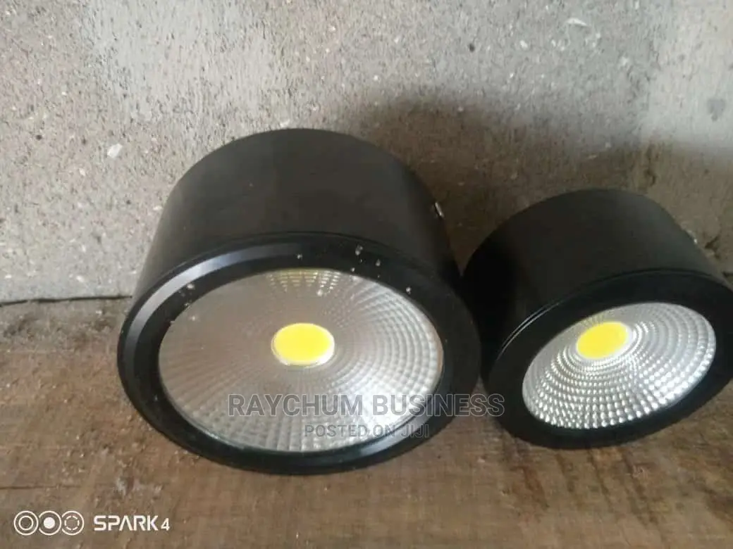 Stage Light 2 Eyes and Sigle Eye