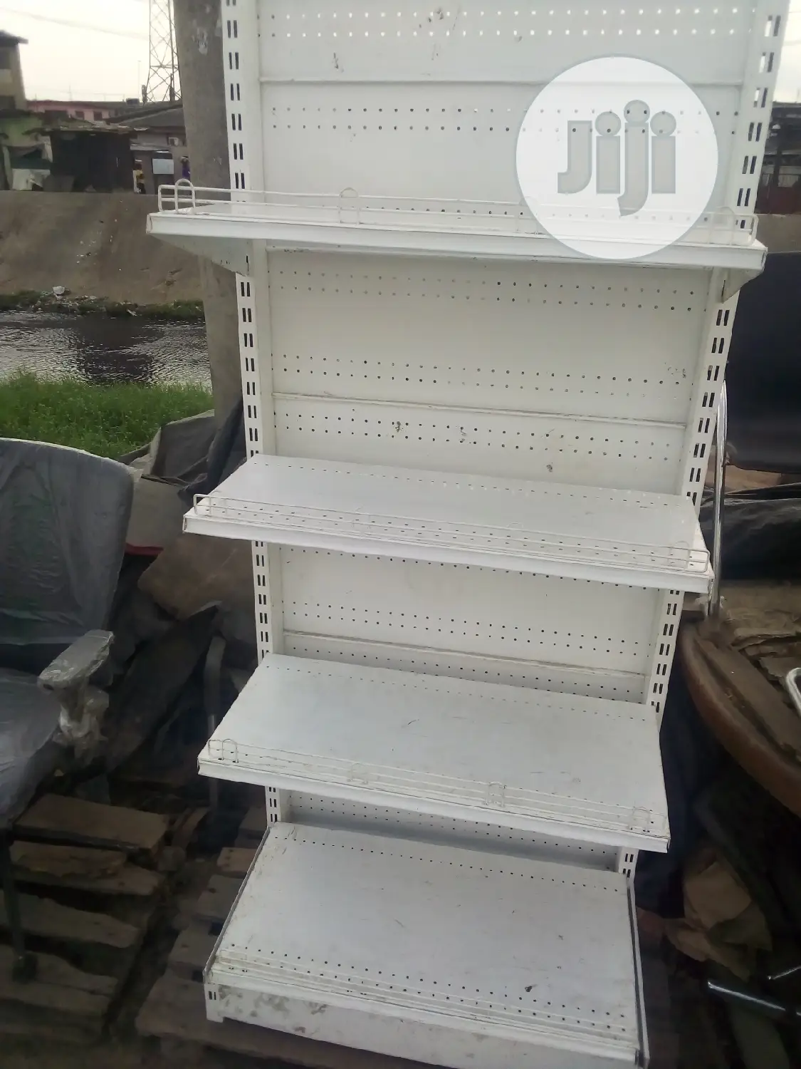 Super Market Shelves